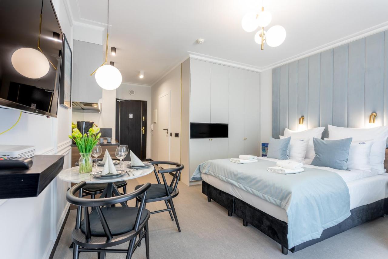 Apartpark - Ambria Apartments Świnoujście Exteriör bild