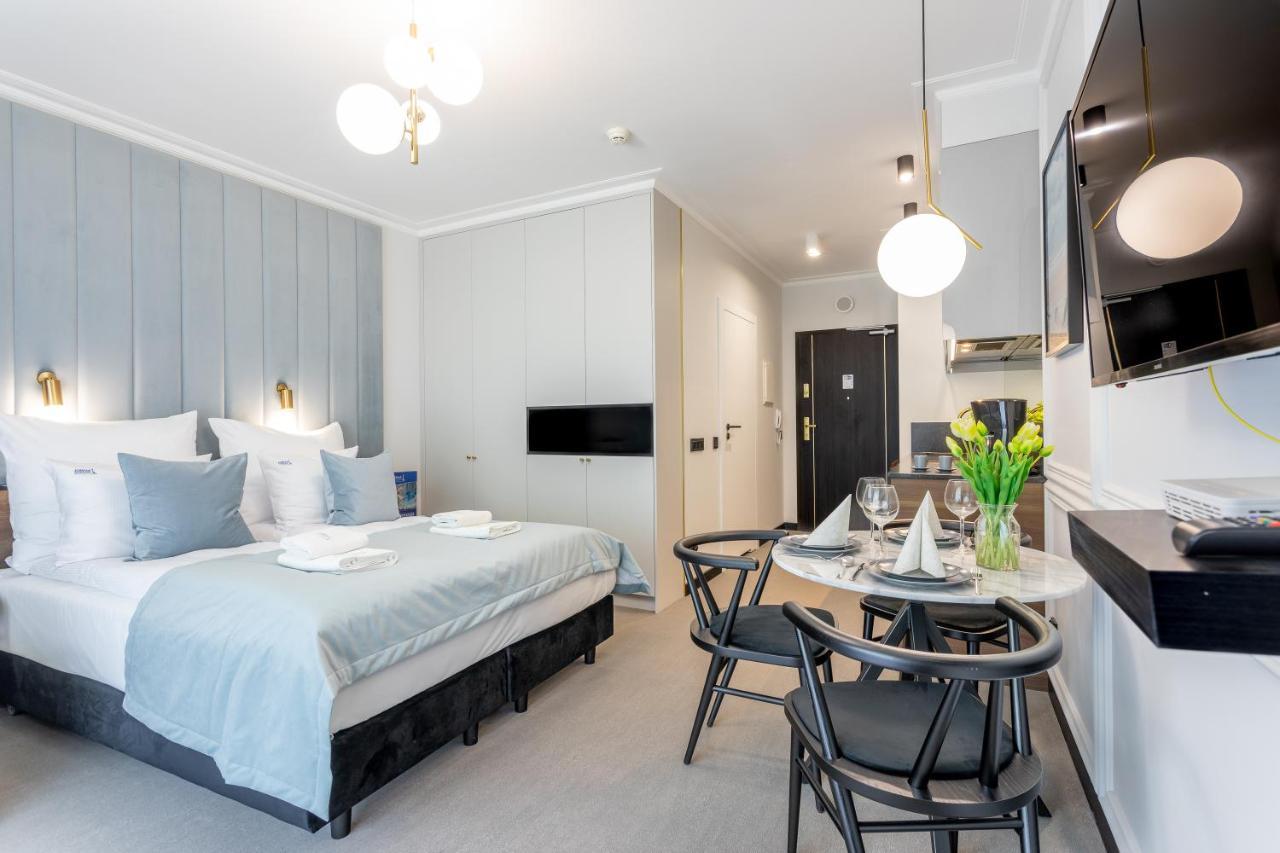 Apartpark - Ambria Apartments Świnoujście Exteriör bild