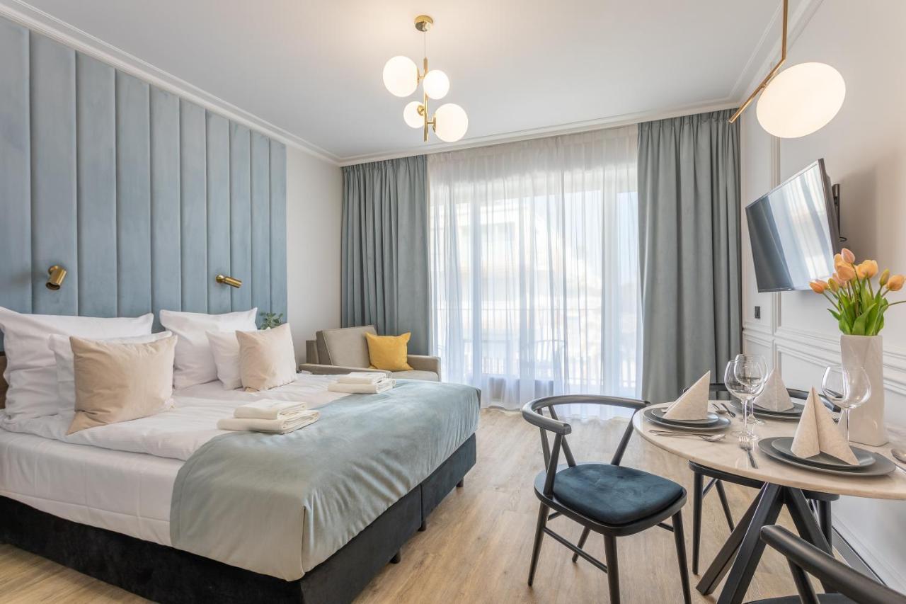 Apartpark - Ambria Apartments Świnoujście Exteriör bild